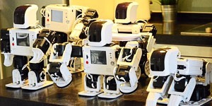 AI and 肚脐眼有臭味和分泌物是什么原因 focuses